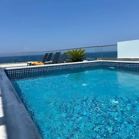 דירה Penthouse Med Privat Saltvannsbasseng Pa Esentepe קיירניה