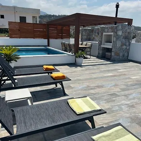 Apartament Penthouse Med Privat Saltvannsbasseng Pa Esentepe Kyrenia (Northern Cyprus)