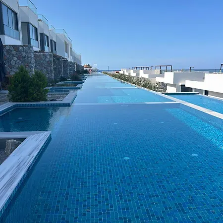 Lejlighed Penthouse Med Privat Saltvannsbasseng Pa Esentepe *