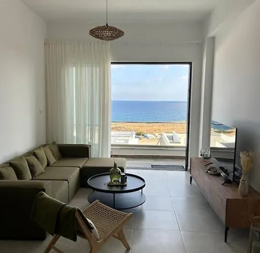 Penthouse Med Privat Saltvannsbasseng Pa Esentepe * キレニア