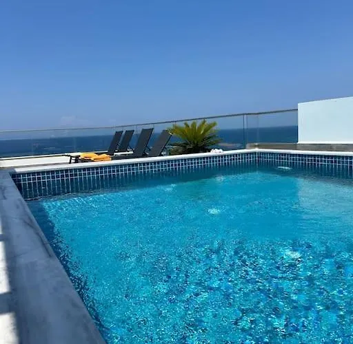 アパート Penthouse Med Privat Saltvannsbasseng Pa Esentepe キレニア