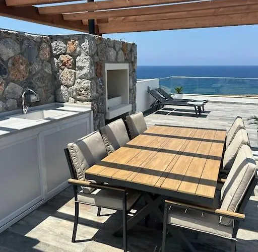 Penthouse Med Privat Saltvannsbasseng Pa Esentepe *